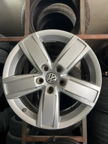 Roda rodas aro 18 Amarok original