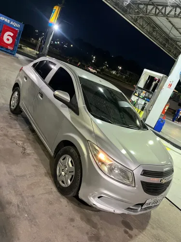 Chevrolet Onix Hatch LS 1.0 8V Flex Power Mec. 4P 2016