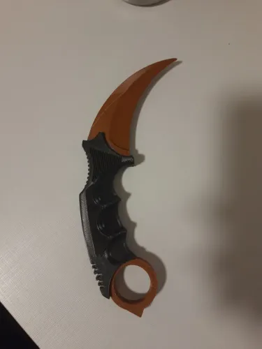 Karambit marrom