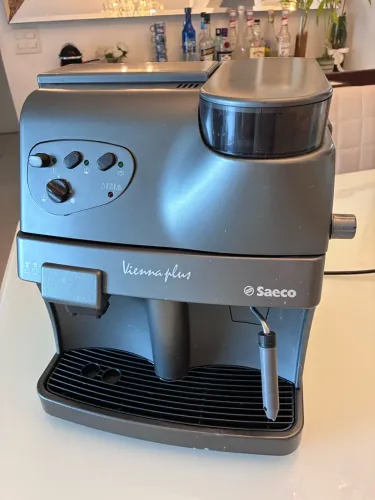 Máquina de café SAECO VIENA PLUS