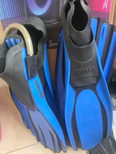 Vendo material de mergulho
