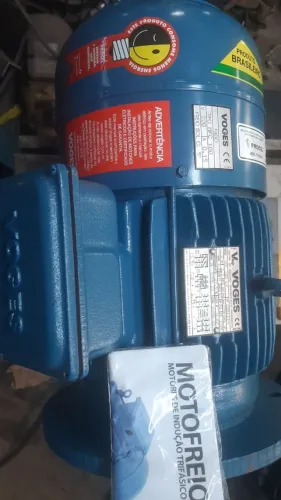 MOTOR ELÉTRICO TRIFÁSICO VOGES - 5 CV - ALTO RENDIMENTO - IP55 - NOVO