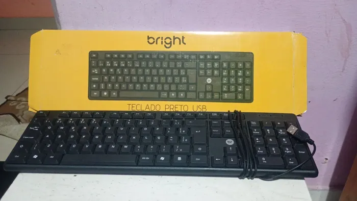 Teclado Preto USB | Bright
