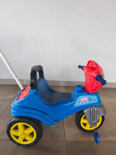 Triciclo velotrol infantil