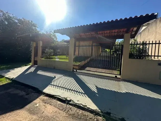 Casa de três quartos para venda em Águas de São Pedro