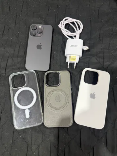 Vendo um iPhone 14 Pro