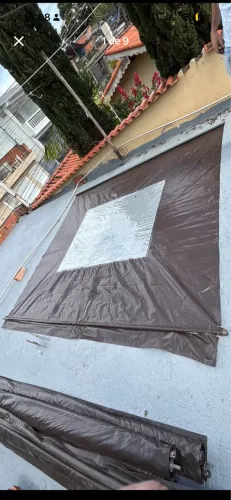 Toldo cortina (retrátil)