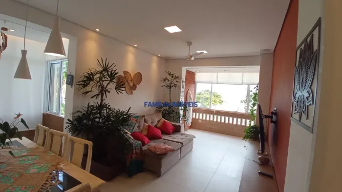 Apartamento à venda 3 quartos 1 suíte bairro Aparecida Santos/SP