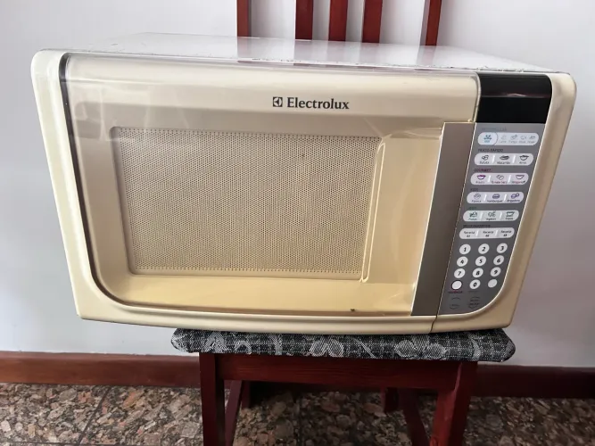Micro-ondas Electrolux 110v
