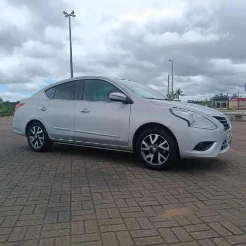 Nissan Versa Unique 1.6 16V Flex 4P Mec. 2016