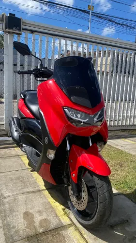 Yamaha N-Max 160 com 10.000km