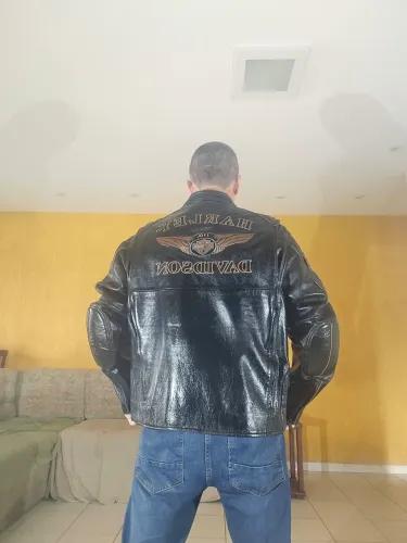 Jaqueta de couro Harley Davidson edição comemorativa 110 anos, tamanho L (grande)