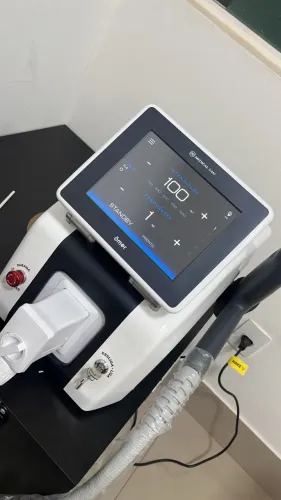 Locação de Máquina de Laser remoção de tatuagem 