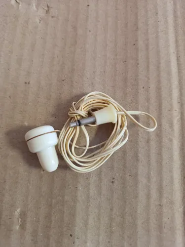 Egoísta headphone decada de 90