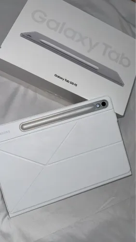 Tablet Samsung Galaxy Tab S10 FE WiFi