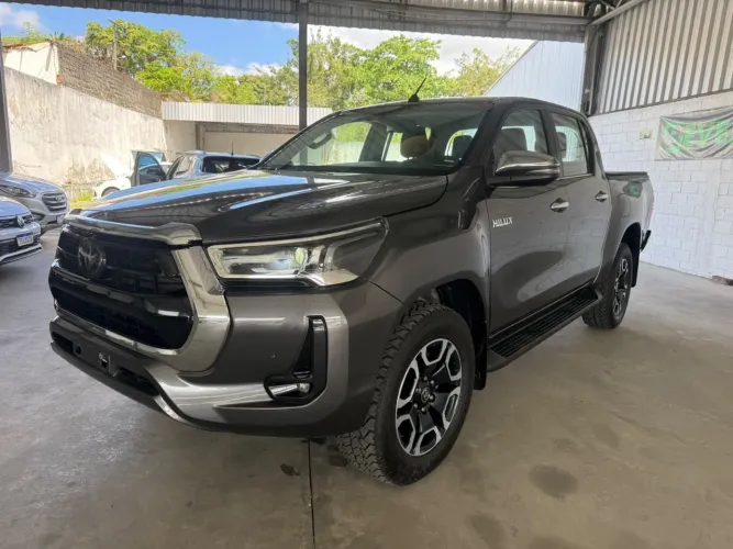 Toyota Hilux CD SRX 4X4 2.8 TDI 16V Diesel Aut. 2021