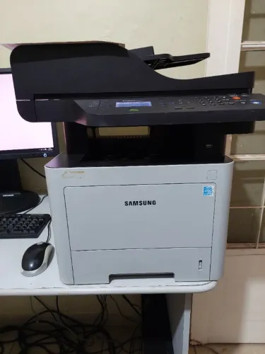 impressora multifuncional samsung proexpress m4070 bem conservada com toner