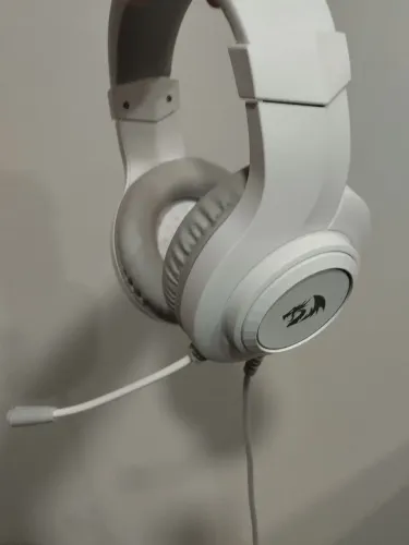 Headset gamer redragon