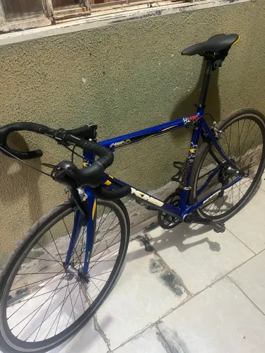 Bicicleta speed