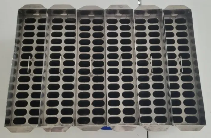 Forma Wave Picolé(11un.) 70ml. de 28 Furos + Alinhador(1) - Ataforma