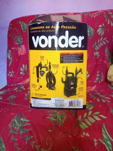 Vendo uma lavadora de alta pressão funcionando perfeitamente 