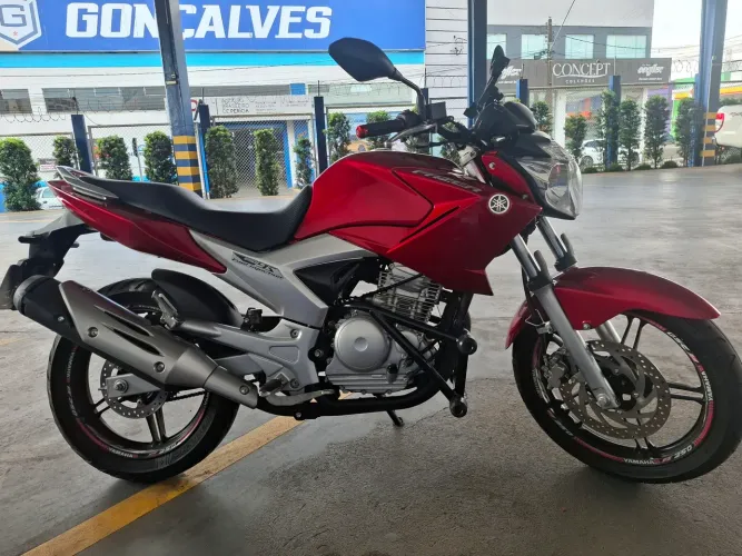 YAMAHA FAZER 250