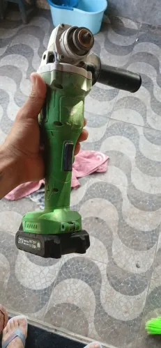 Esmerilhadeira A bateria