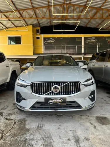 Volvo XC-60 T-8 Ultimate 2.0 AWD (híbrido) 2024