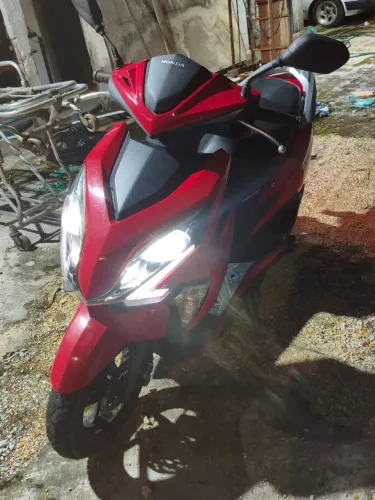 Moto super económica, Honda Elite