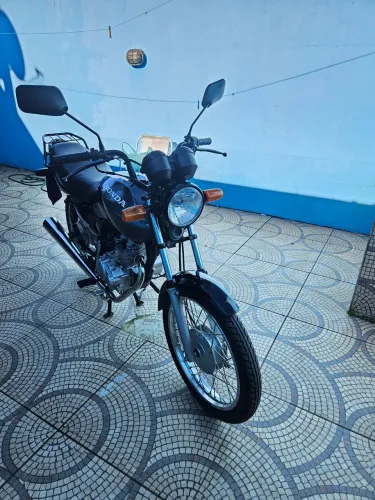 Vendo moto cg 125 fan cinza em excelente estado de conservação