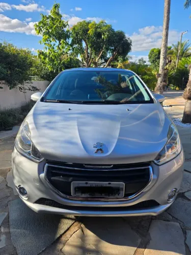 Peugeot 208 Allure 1.5 Flex 8V 5P 2015