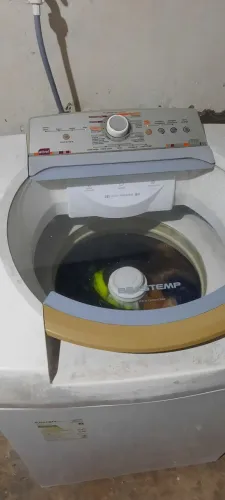 Vendo máquina funcionando tudo