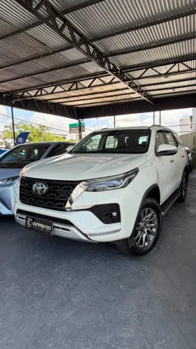 Toyota Hilux SW4 SRX 4X4 2.8 TDI 16V Dies. Aut. 2021
