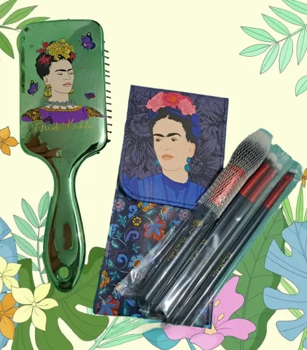(NOVO) Escova de Cabelo e Pincéis Frida Kahlo