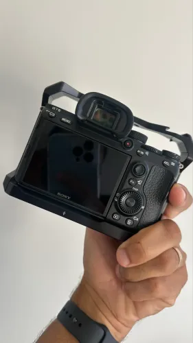 Sony A7iii recém revisada na autorizada 