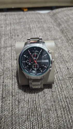 Relógio Armani Exchange AX2163 com pulseira de aço inoxidável e mostrador preto.