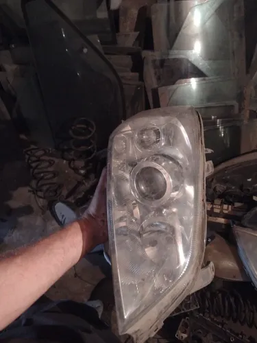 Farol astra 2004 em diante 